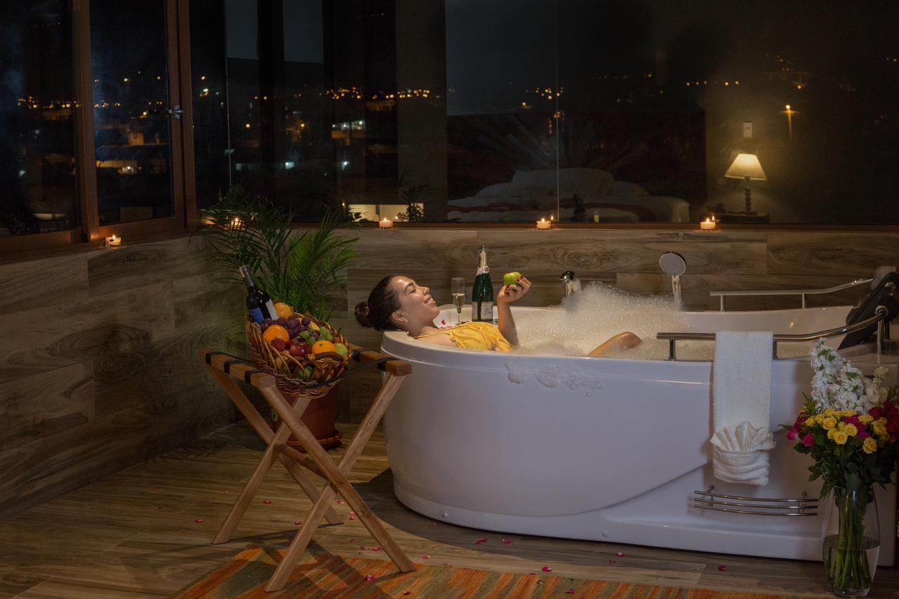 Ilalo Garden Hotel & Restaurant Quito Zewnętrze zdjęcie