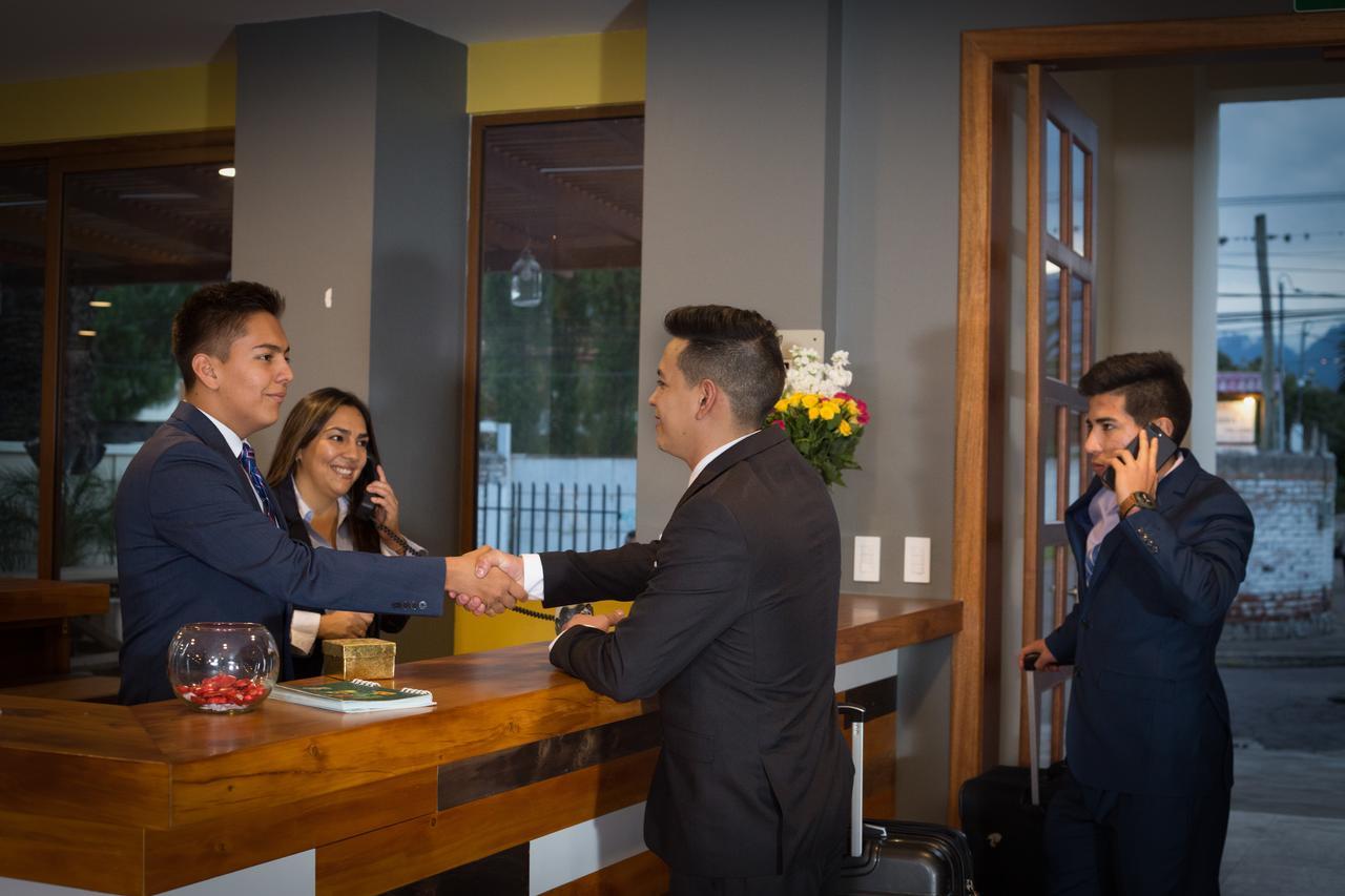 Ilalo Garden Hotel & Restaurant Quito Zewnętrze zdjęcie