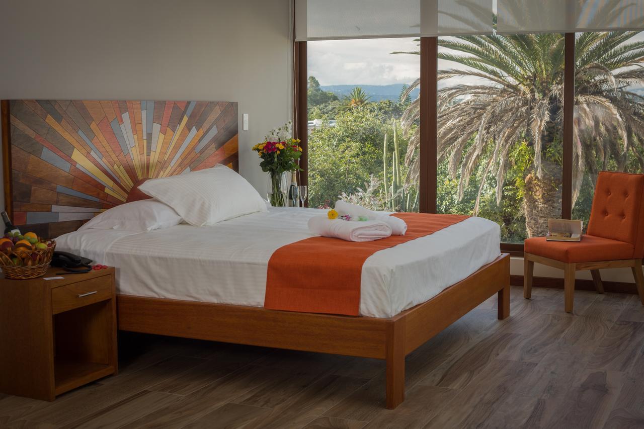 Ilalo Garden Hotel & Restaurant Quito Zewnętrze zdjęcie