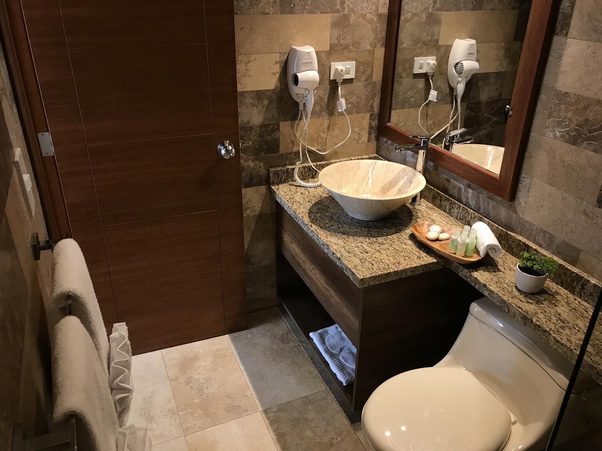 Ilalo Garden Hotel & Restaurant Quito Zewnętrze zdjęcie